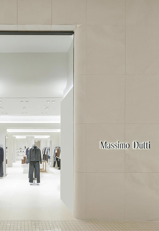 F3 Architecture, Massimo Dutti, Aventura Mall, Retail, mobile