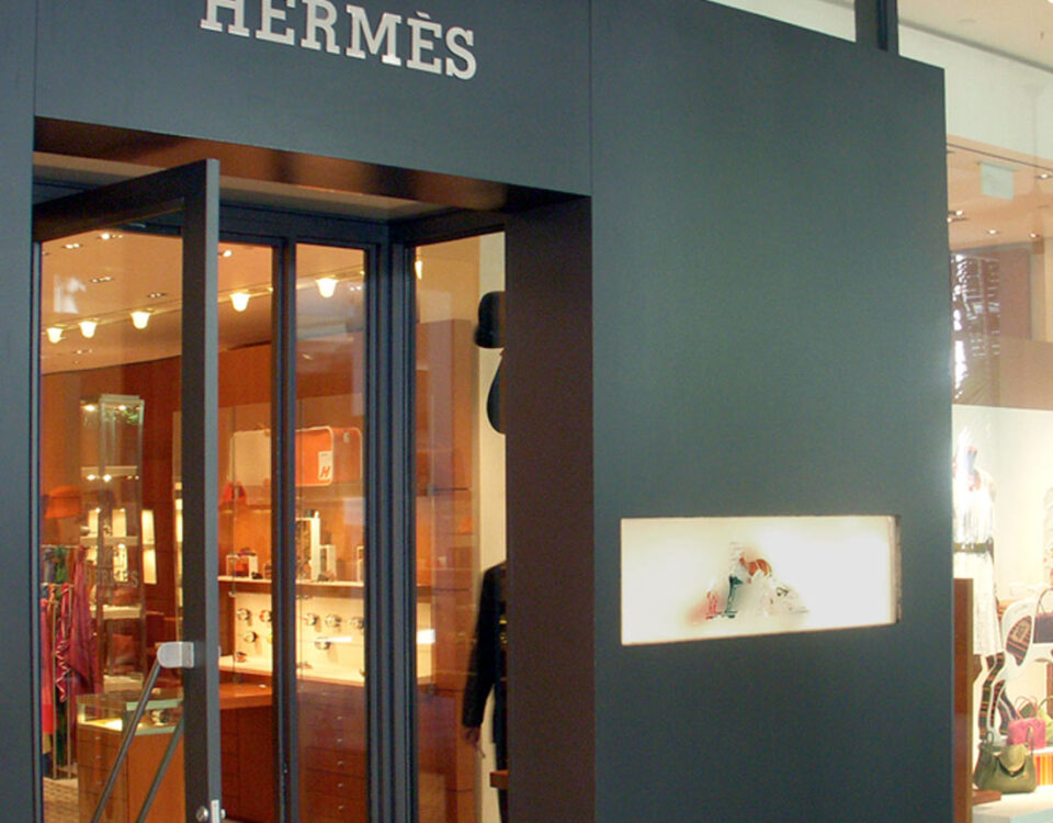 F3 Architecture, Hermès, Retail