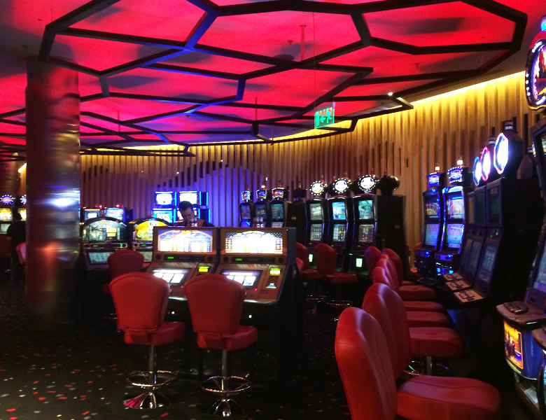 F3 Architecture, Tigre Casino, Slots Machine